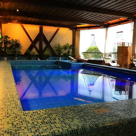 Szálloda Zellerwirt Hotel 2*